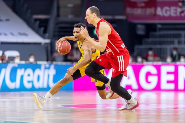 战术背景与 战术背景与