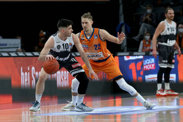 上海男篮往 上海男篮往